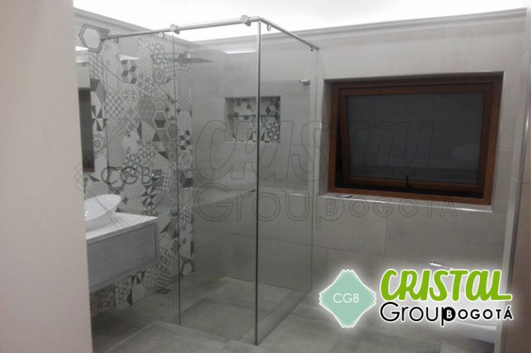 División para baño en Vidrio 008 – Cristal Group Bogotá